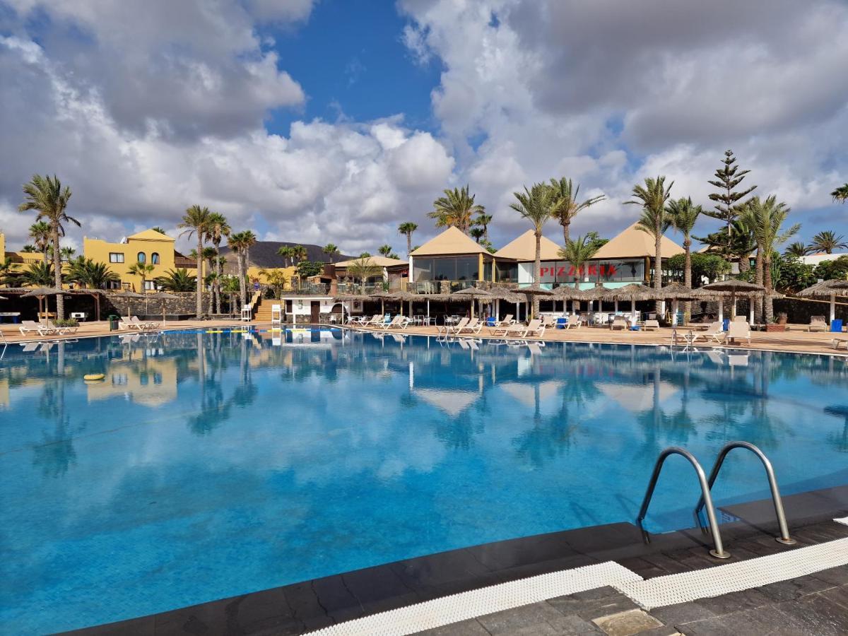 Apartamento Casa Mari Y Jose Con Grandes Piscinas Y Wifi Gratis Corralejo Exterior foto